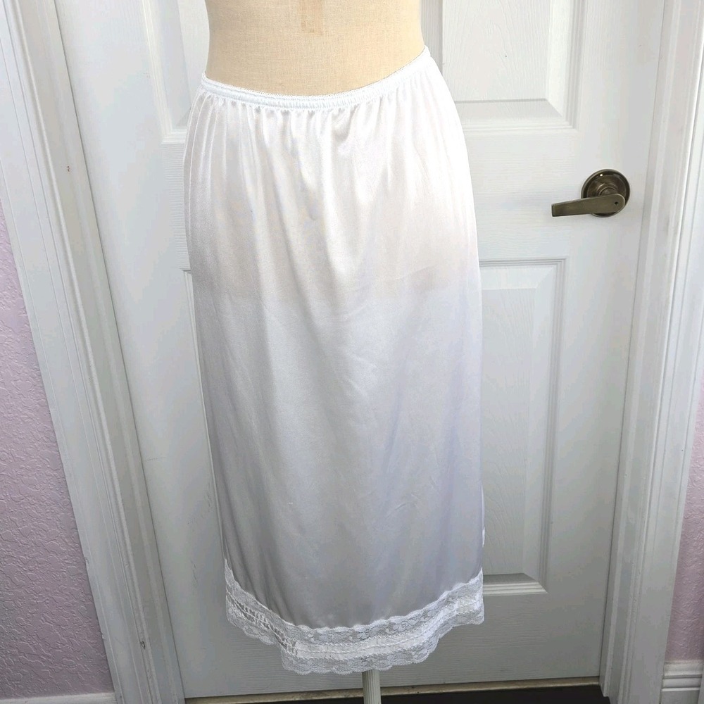 Sopre Lingerie Ivory Half Slip Vtg Nylon Lace Size 26/28 Geeky Secretary USA‎